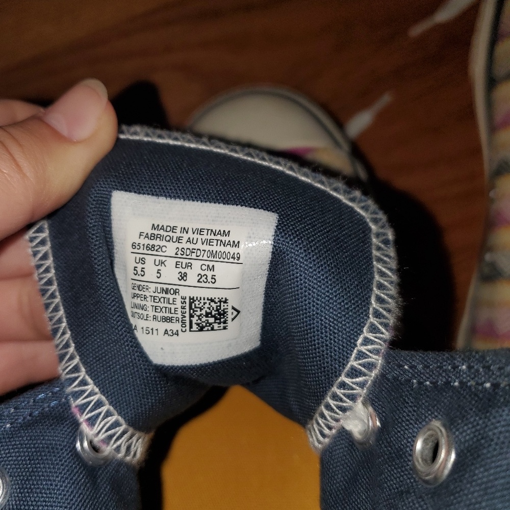 Converse - Picture 5 of 6